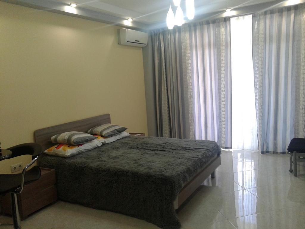 Apartment At Sunset Квариати Екстериор снимка