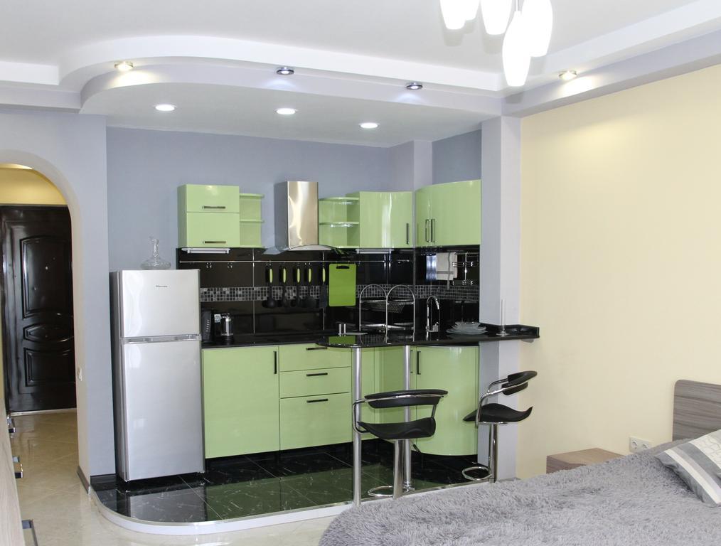 Apartment At Sunset Квариати Екстериор снимка